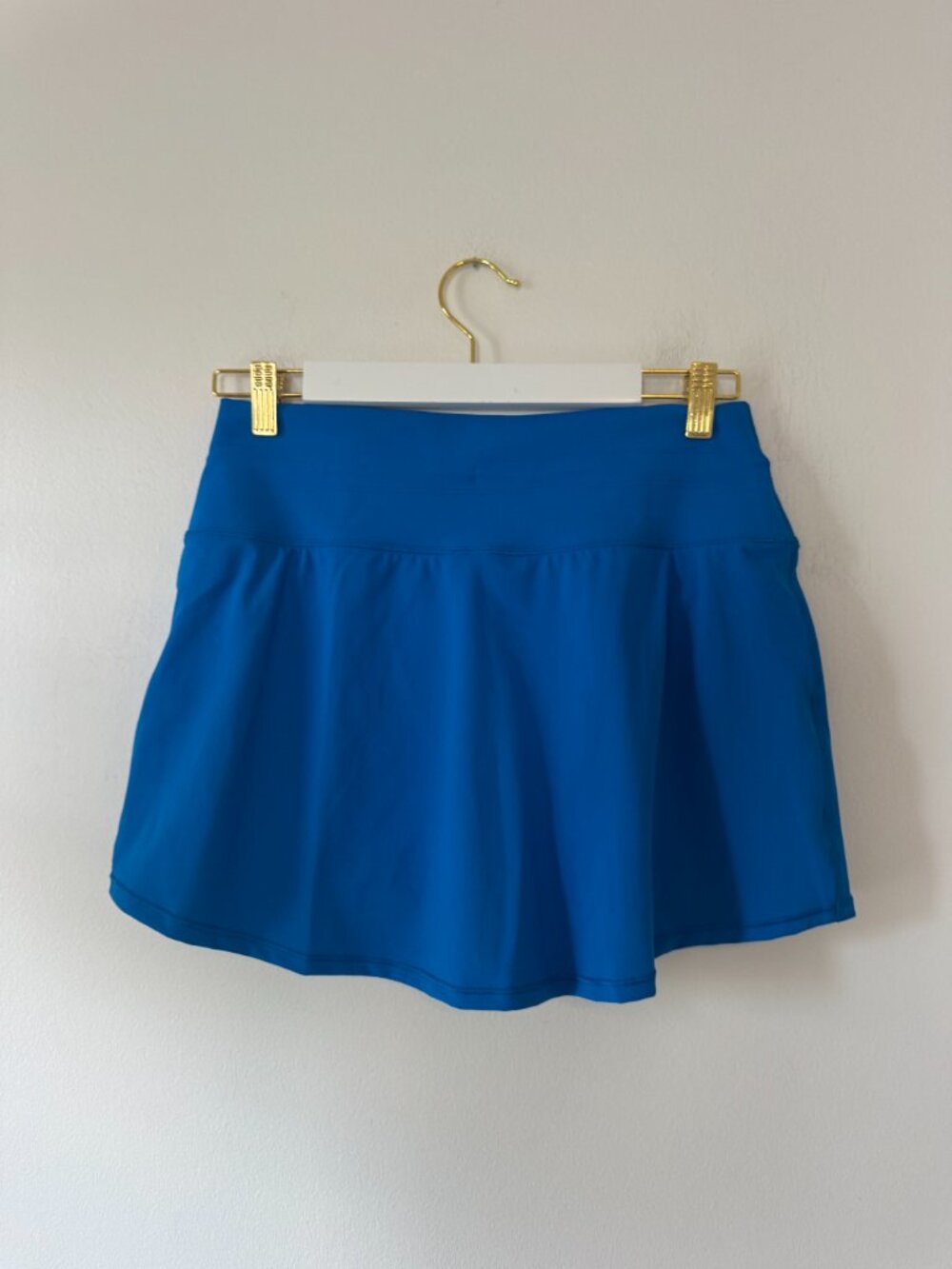 Vuori Daily Skirt Blue - Picture 3 of 11